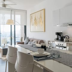 Condo Shine 2 block from 5th Av. by Blueplaya