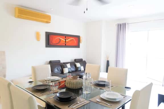 Aqua Terra 204 by Blueplaya 3 blocks f/ 5th Av. - Image 1