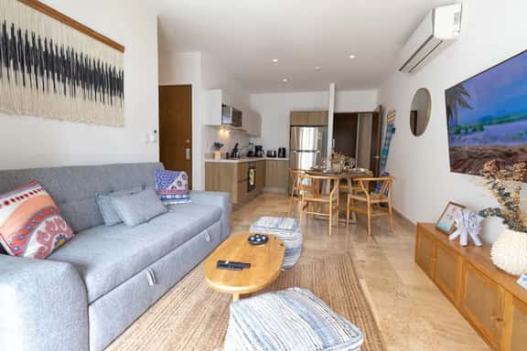 Ipana 404 A 1 block 5th ave by Blueplaya - Image 1
