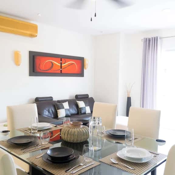 Aqua Terra 204 by Blueplaya 3 blocks f/ 5th Av. - Image 1